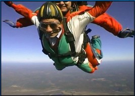 Skydiving photo of Larry LaBorde